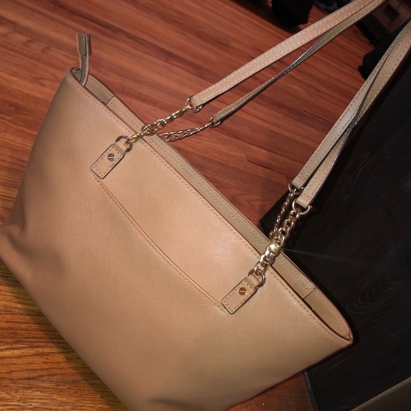 Michael Kors Handbag - Picture 2 of 3